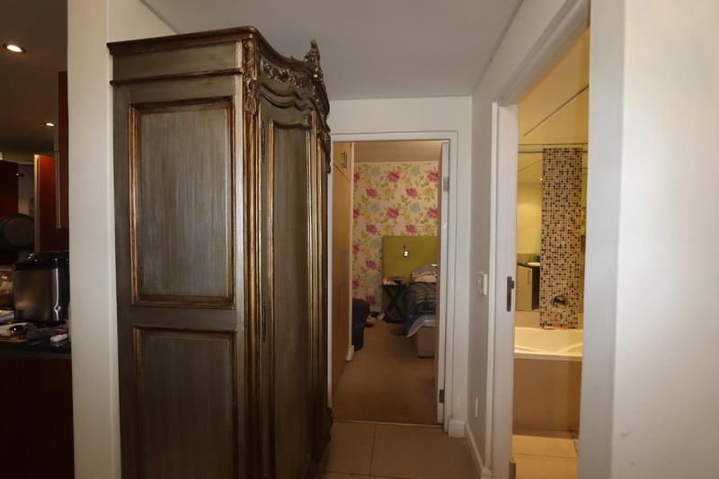 To Let 1 Bedroom Property for Rent in De Waterkant Western Cape